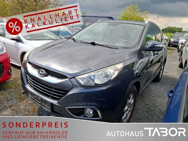 Grau Gebraucht 2010 Hyundai ix35 Style SUV | 5.685 € (Superpreis) - Bild 1/4