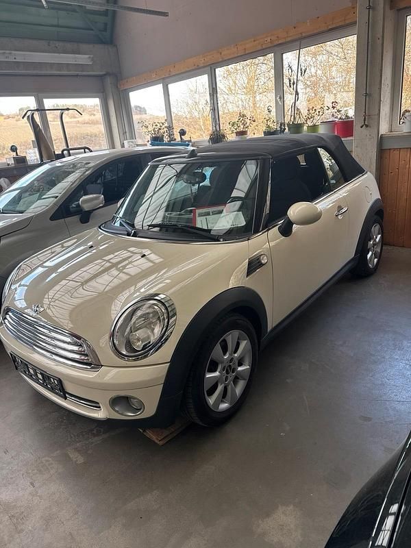 Gebraucht Mini Cooper Cabriolet 120 PS (88 kW) 2009 Weiß Cabrio