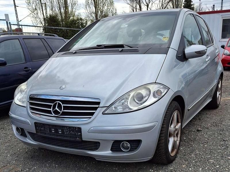 Polarsilber metalliclack Gebraucht 2005 Mercedes A170 Kleinwagen | 850 € (Guter Preis) - Bild 1/4