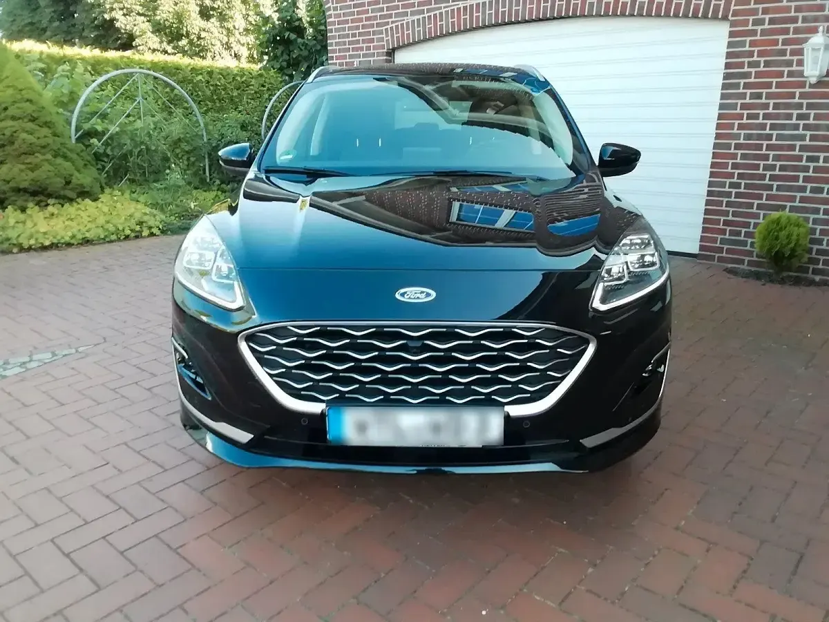 Gebraucht Ford Kuga 190 PS (139 kW) 2020 Schwarz SUV