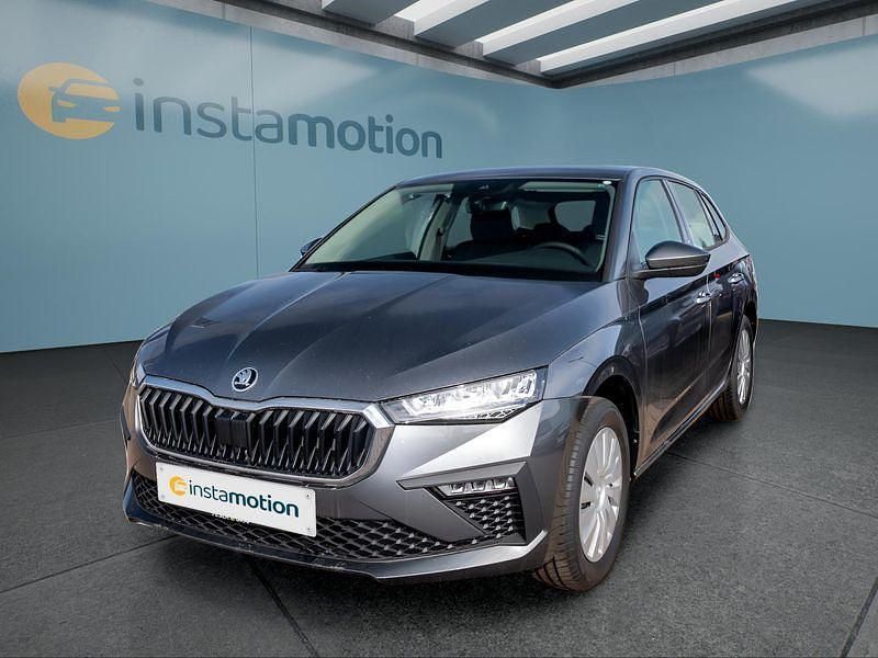 Neu Skoda Scala 95 PS (69 kW) 2025 Grau Kleinwagen