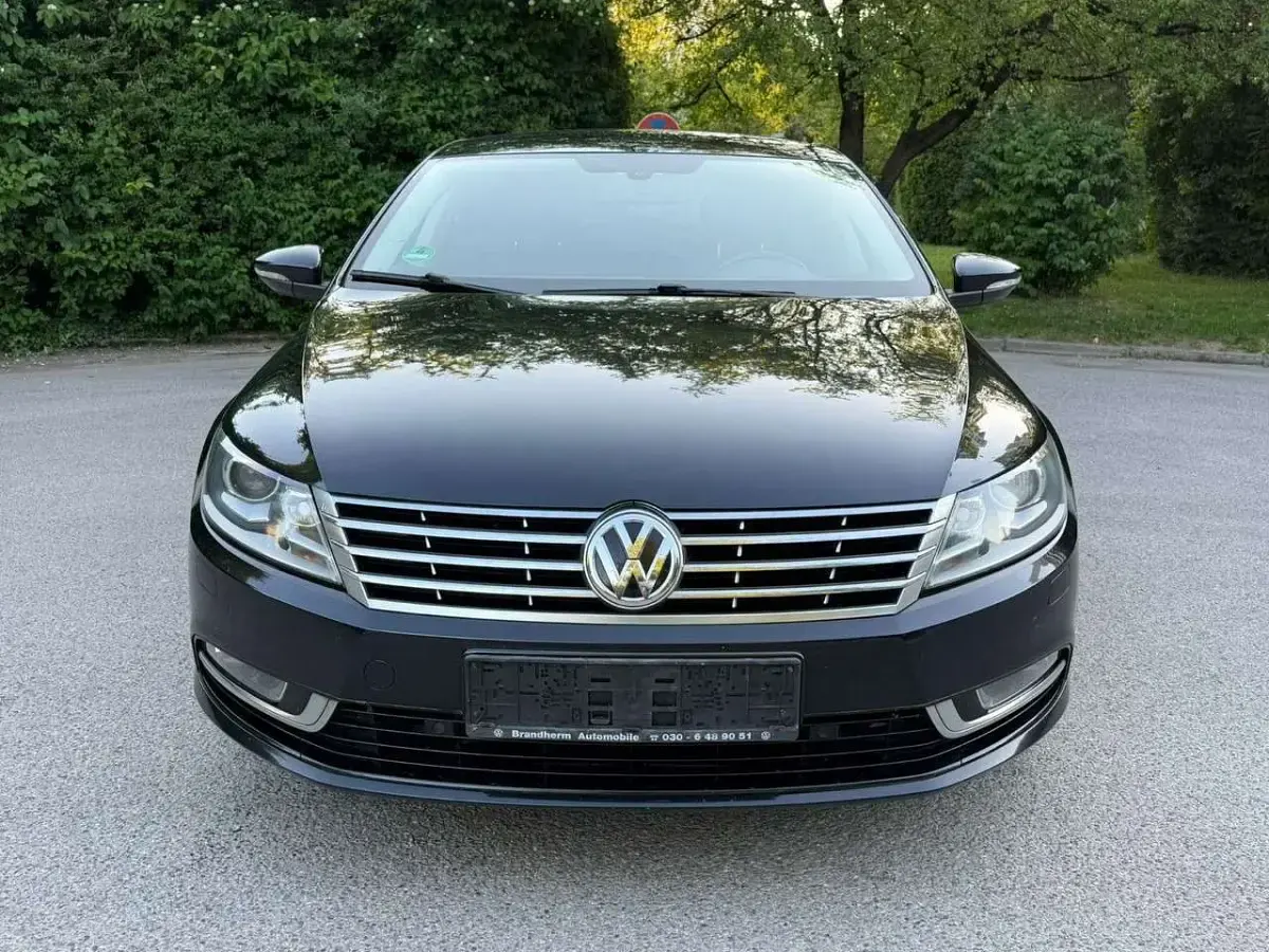 Używany VW CC 140 KM (102 kW) 2013 Czarny Sedan/Limuzyna