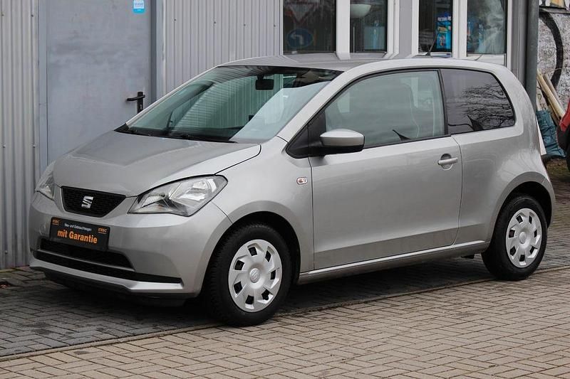 Gebraucht Seat Mii Style 60 PS (44 kW) 2016 Silber Kleinwagen