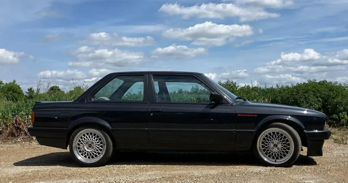 Gebraucht BMW 325 286 PS (210 kW) 1991 Schwarz Coupé