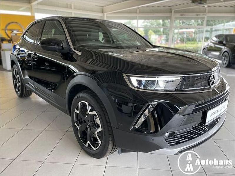 Gebraucht Opel Mokka-e Ultimate 100 kW (136 PS) 2023 Ktv  lackierung schwarz perla SUV