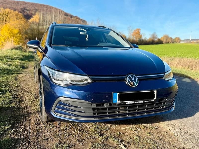Gebraucht VW Golf VIII Style 150 PS (110 kW) 2021 Blau Kombi