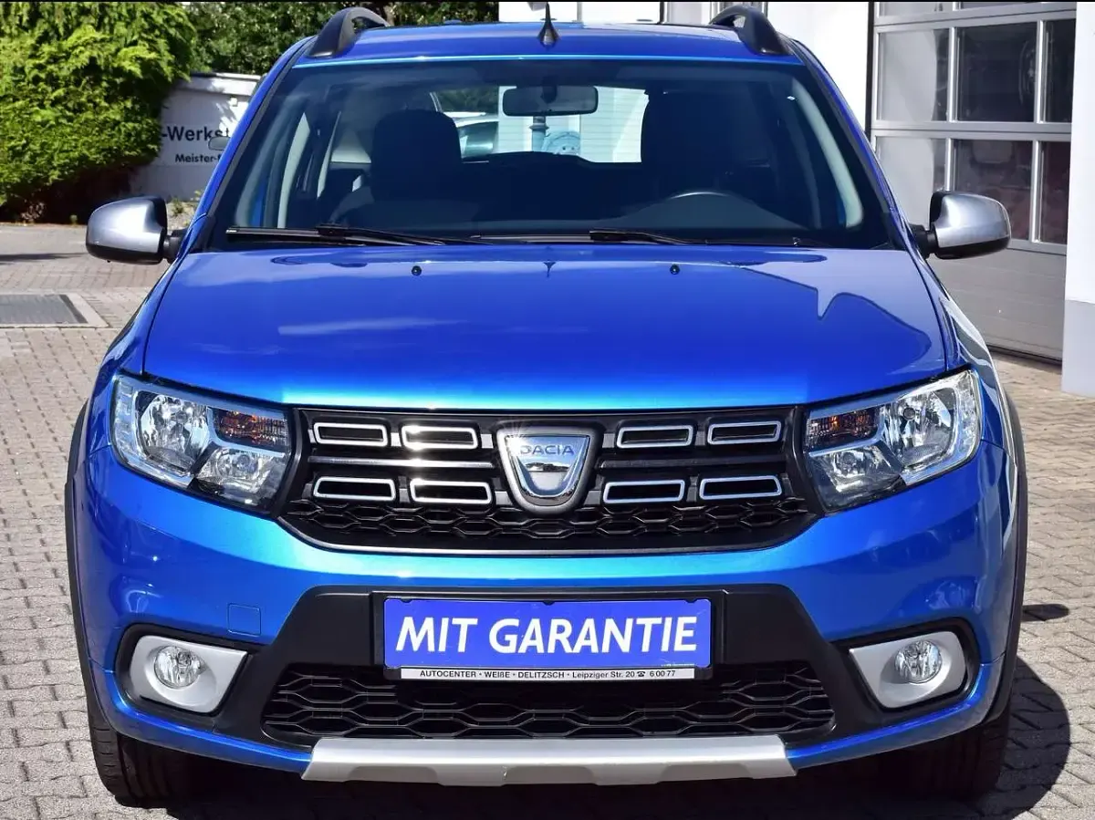 Gebraucht Dacia Logan Stepway 90 PS (66 kW) 2019 Blau sky Kombi