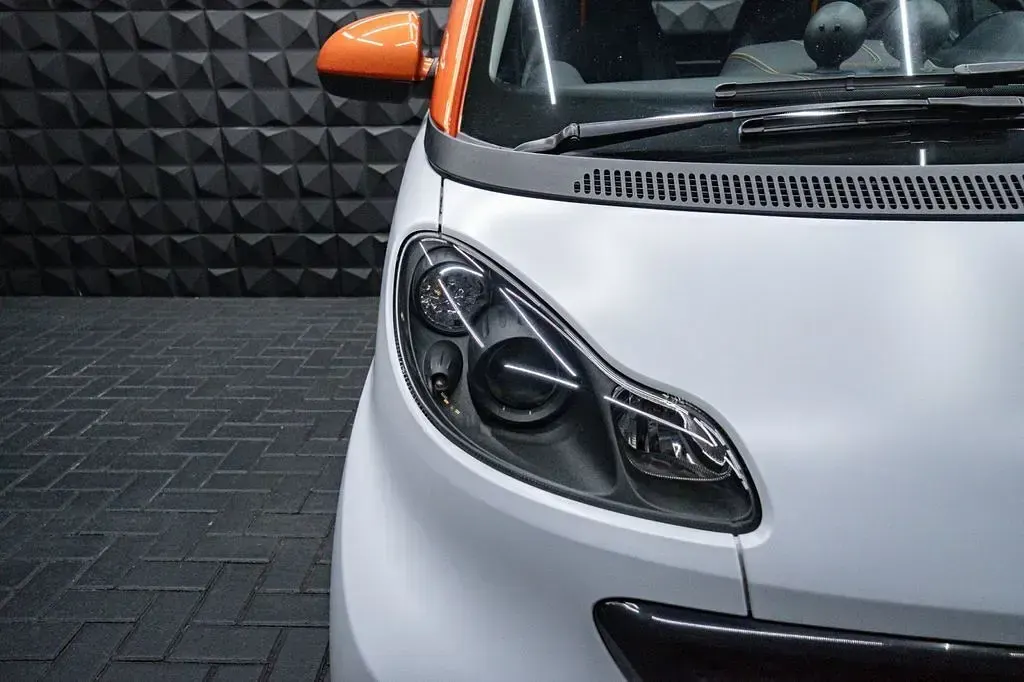 Usata Smart ForTwo Cabrio Edition Flashlight 71 CV (52 kW) 2016 Bianco Cabrio
