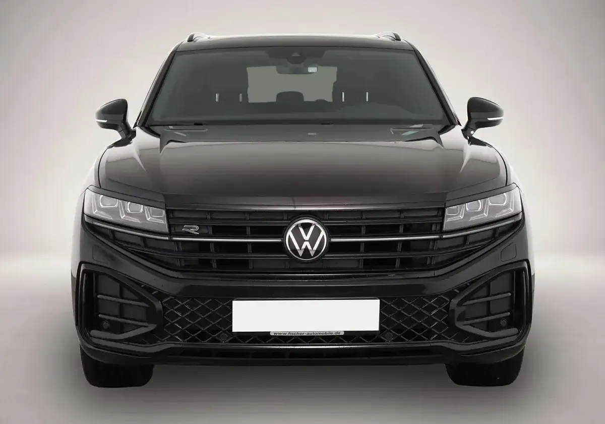 Gebraucht VW Touareg Style 286 PS (210 kW) 2025 Manufacturer SUV