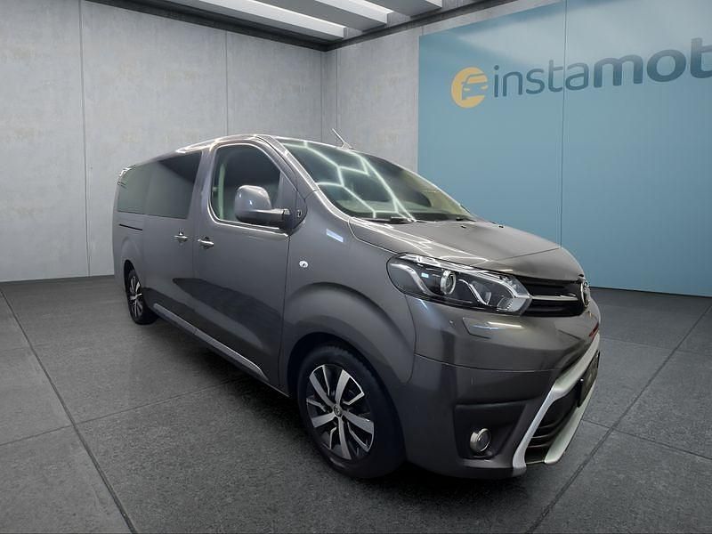 Gebraucht 2020 Toyota Proace Verso Kombi | 38.699 € (Teuer) - Bild 1/4