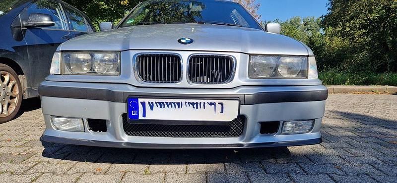 Silber Gebraucht 1998 BMW 323 Compact Performance Kleinwagen | 7.800 € - Bild 1/4
