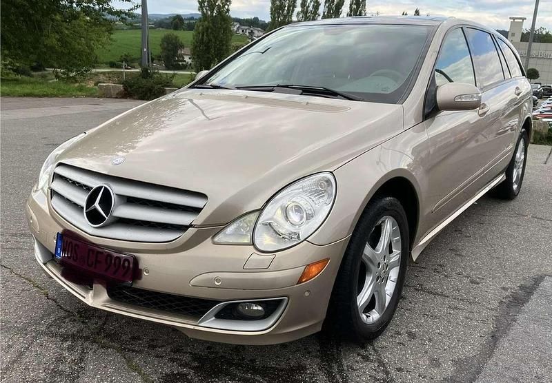 Gold Gebraucht 2006 Mercedes R350 Van / Kleinbus | 5.999 € (Fairer Preis) - Bild 1/4