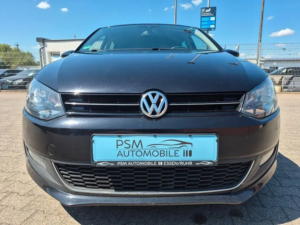 Gebraucht VW Polo Life 69 PS (50 kW) 2014 Schwarz Limousine