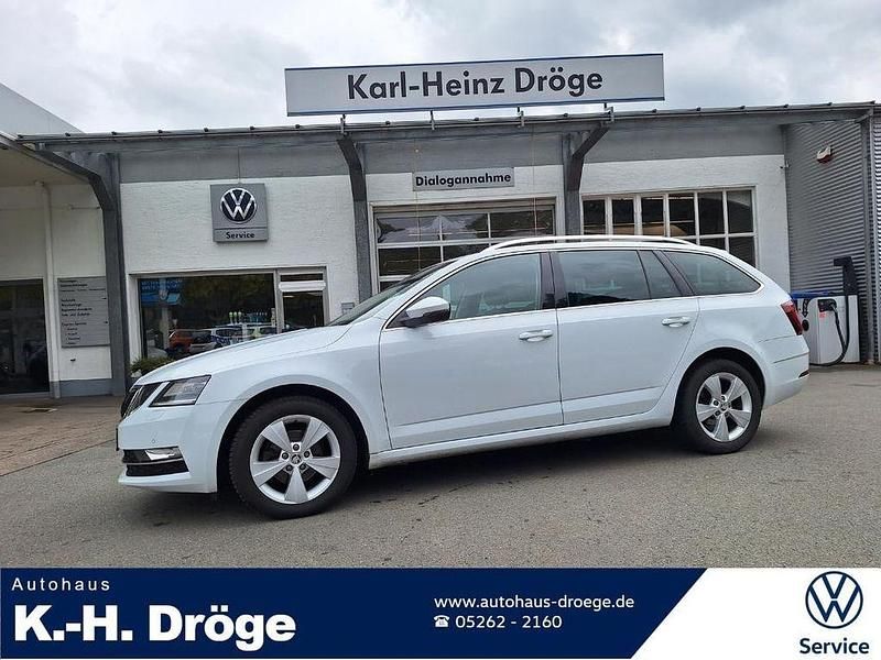 Weiß Gebraucht 2019 Skoda Octavia Style Kombi | 15.380 € (Fairer Preis) - Bild 1/4