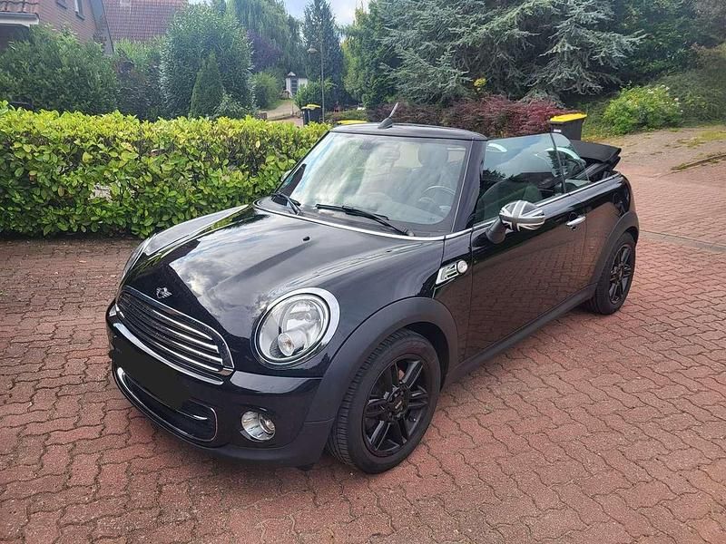 Schwarz Gebraucht 2015 Mini Cooper Cabriolet Cabrio | 11.750 € (Etwas zu teuer) - Bild 1/4