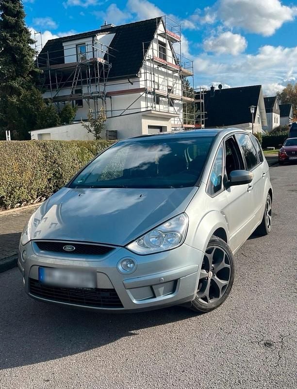 Andere farben Gebraucht 2008 Ford S-MAX S Kombi | 2.700 € (Fairer Preis) - Bild 1/4