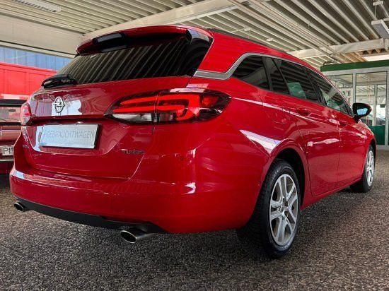 Gebraucht Opel Astra 200 PS (147 kW) 2017 : lava rot Kombi