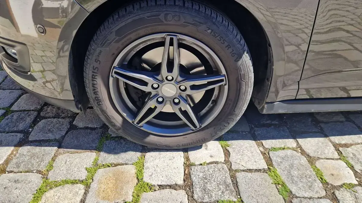 Używany Ford Grand C-Max 125 KM (91 kW) 2019 Szary Minivan
