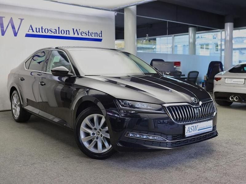 Schwarz Gebraucht 2020 Skoda Superb Style Limousine | 23.450 € (Guter Preis) - Bild 1/4