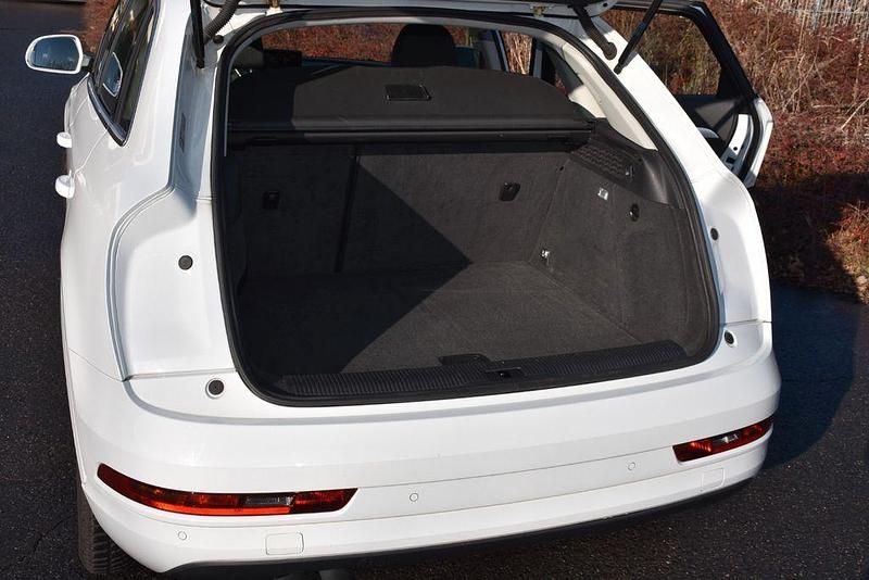 Gebraucht Audi Q3 Design 150 PS (110 kW) 2016 Weiß SUV