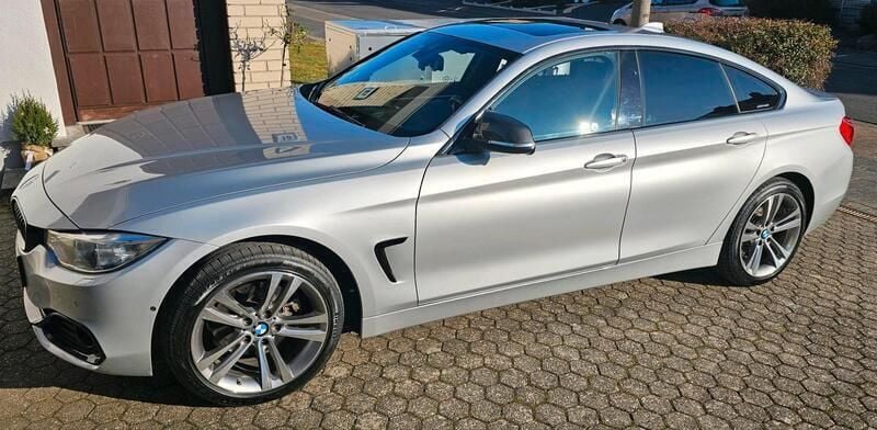 Silber Gebraucht 2017 BMW 430 Comfort Edition Coupé | 20.000 € - Bild 1/4