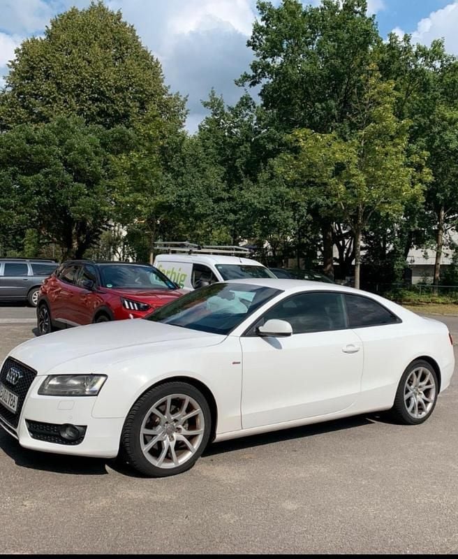 Gebraucht Audi A5 S-Line 160 PS (117 kW) 2010 Weiß Coupé
