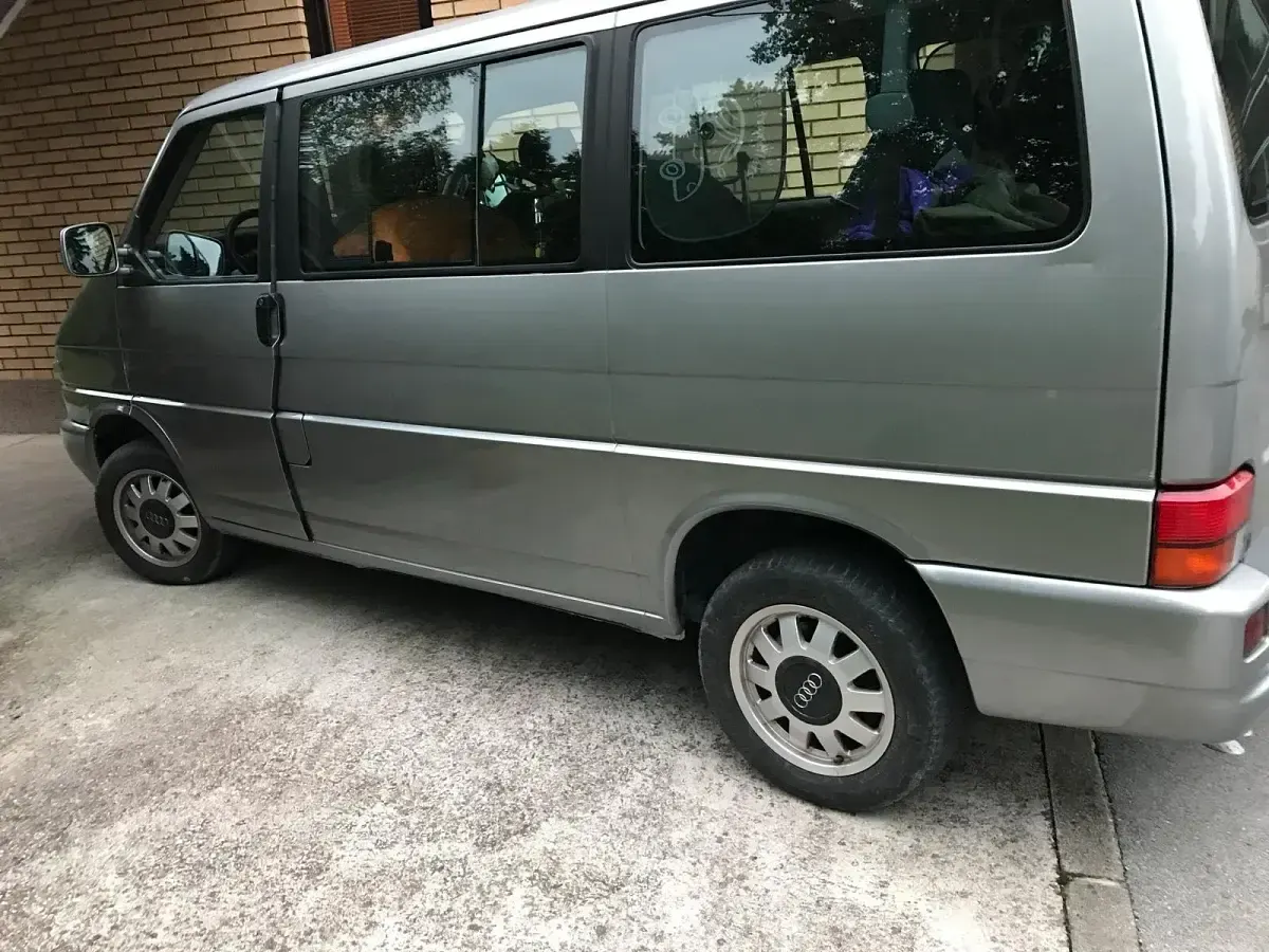 Używany VW T4 102 KM (75 kW) 1997 Srebrny Van
