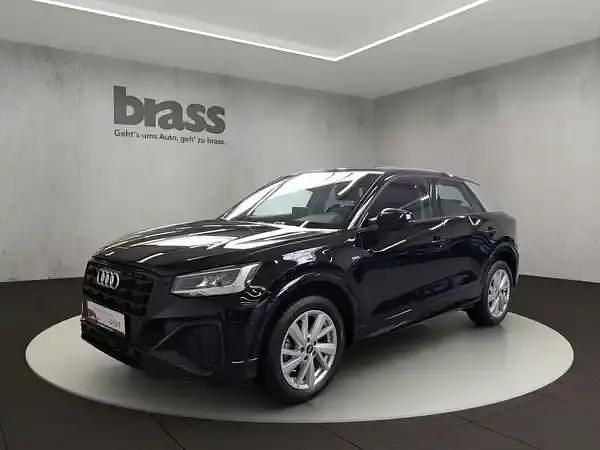 Gebraucht Audi Q2 S-Line 150 PS (110 kW) 2025 Mythosschwarz metallic SUV