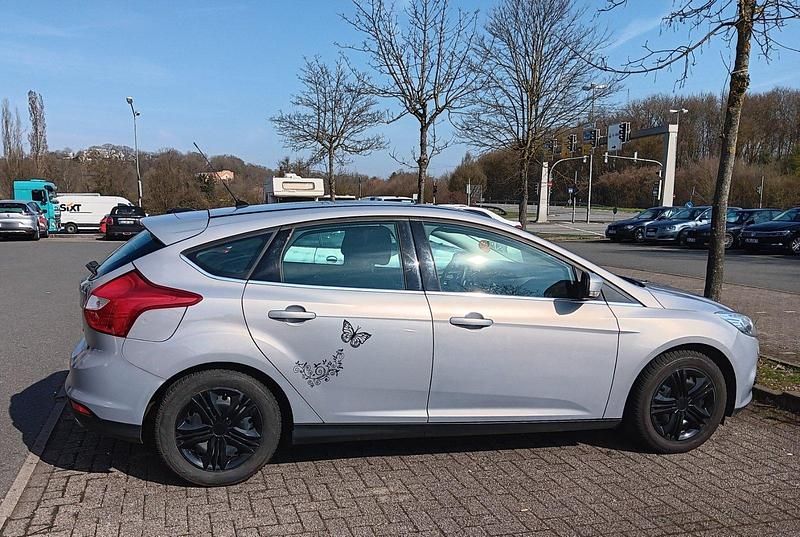 Gebraucht Ford Focus Sport 150 PS (110 kW) 2011 Silber Limousine