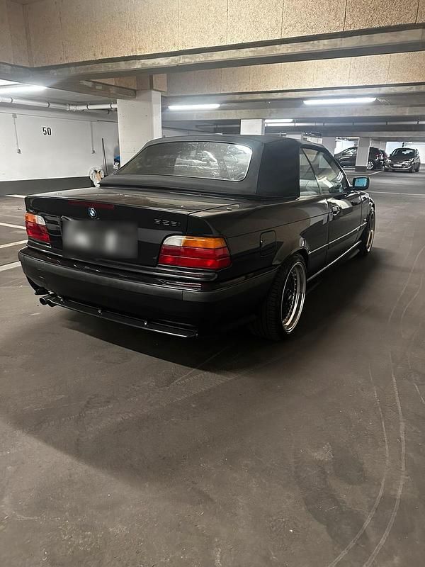 Gebraucht BMW 328 Cabriolet 193 PS (141 kW) 1997 Schwarz Cabrio