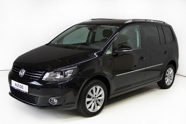 Gebraucht VW Touran Highline 140 PS (102 kW) 2015 Schwarz metallic Van / Kleinbus