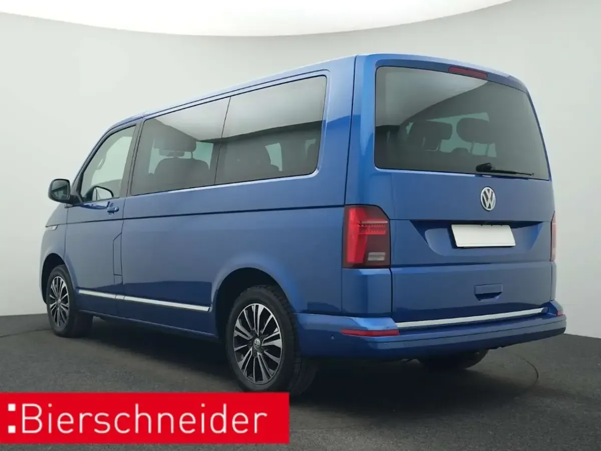 Gebraucht VW Multivan Comfortline 204 PS (150 kW) 2024 Ravennablau Van / Kleinbus