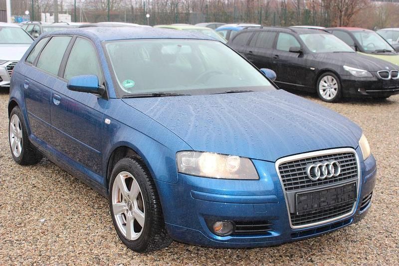 Gebraucht Audi A3 Attraction 116 PS (85 kW) 2007 Blau Kleinwagen