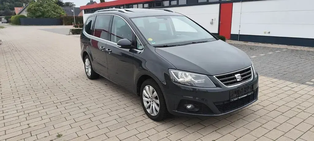 Gebraucht Seat Alhambra Style 150 PS (110 kW) 2019 Grau Van / Kleinbus