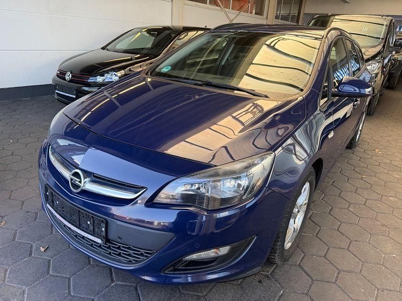 Gebraucht Opel Astra Selection 110 PS (80 kW) 2014 Blau Kombi
