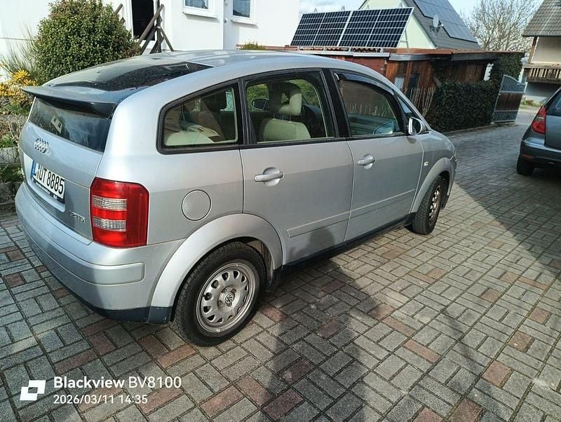 Gebraucht Audi A2 61 PS (44 kW) 2001 Silber Kleinwagen