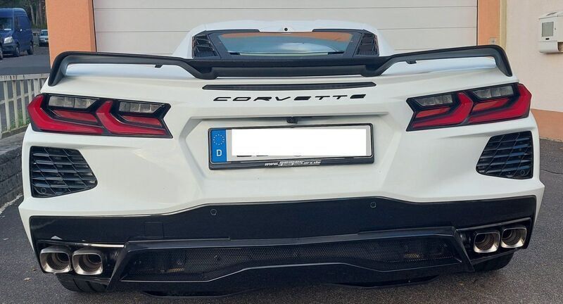Weiß Gebraucht 2022 Corvette Stingray Coupé | 96.000 € - Bild 1/4