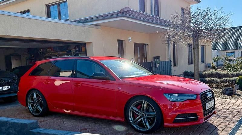 Gebraucht Audi A6 Ambiente 326 PS (239 kW) 2016 Rot Kombi