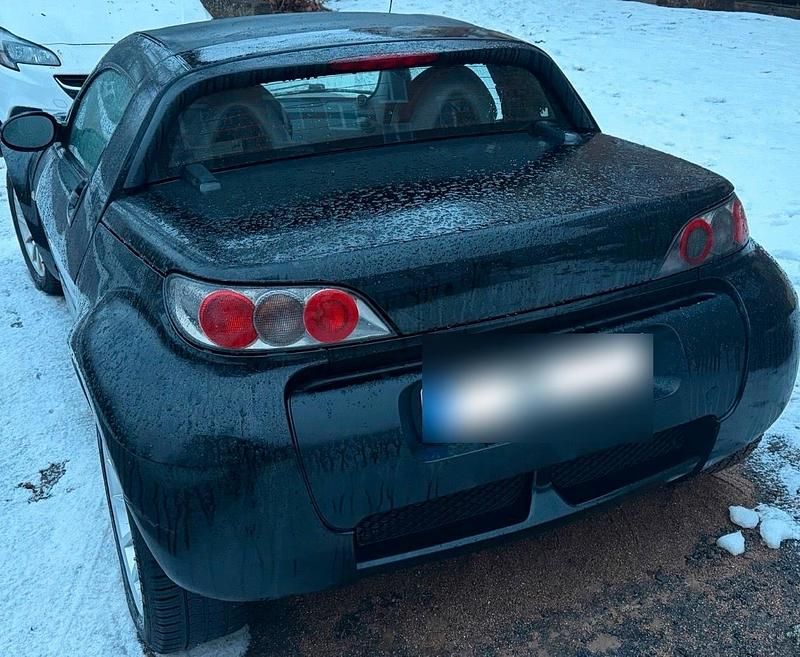 Gebraucht Smart Roadster 61 PS (44 kW) 2004 Schwarz Cabrio