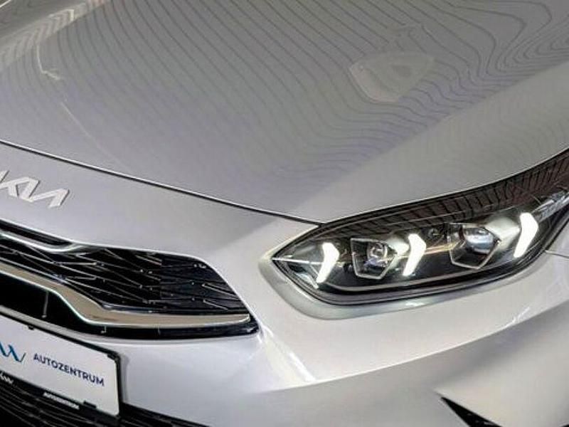 Gebraucht Kia Ceed Sportswagon Edition 7 120 PS (88 kW) 2023 Silber Kombi