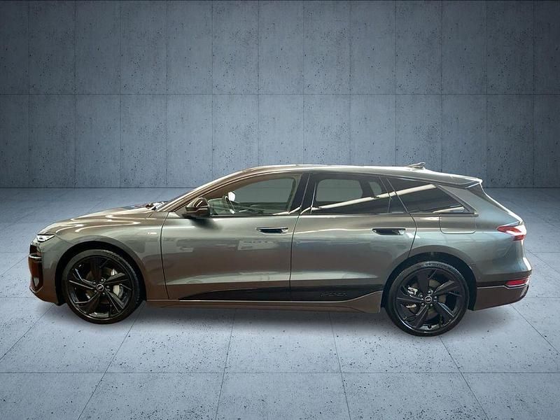 Gebraucht Audi A6 e-tron Performance 269 kW (367 PS) 2025 Mythosschwarz metallic Kombi