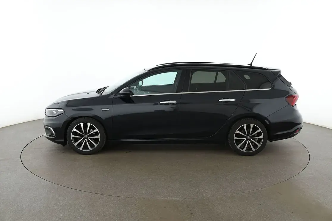 Gebraucht Fiat Tipo Lounge 120 PS (88 kW) 2018 Schwarz Kombi