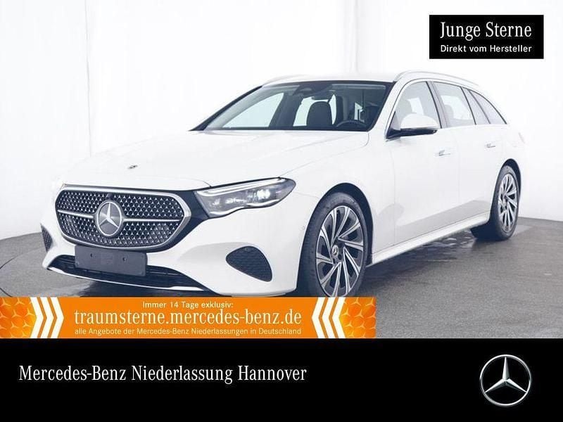 Weiß Gebraucht 2024 Mercedes E300 Advanced Limousine | 52.980 € (Superpreis) - Bild 1/3