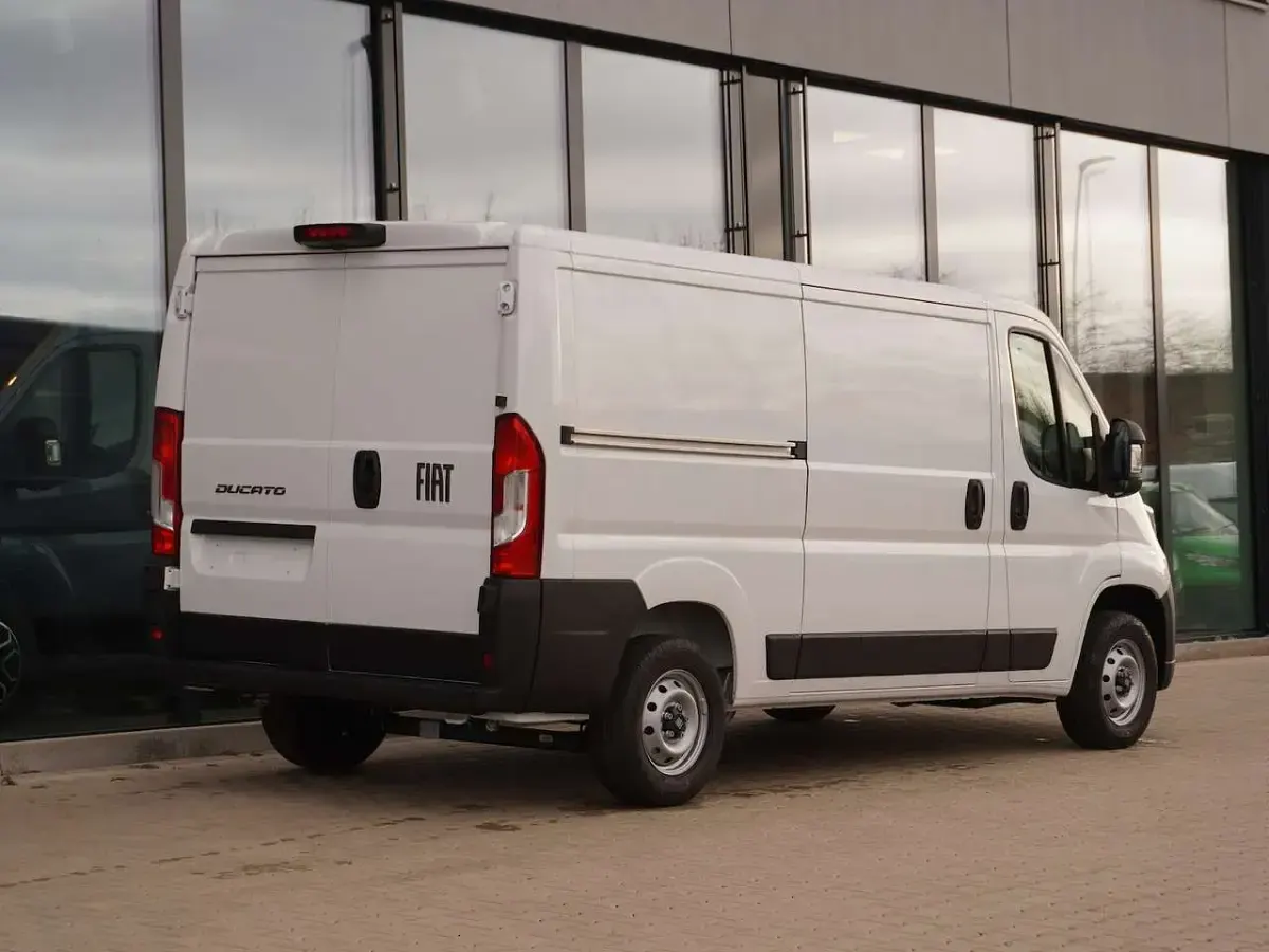 Neu Fiat Ducato 120 PS (88 kW) 2026 Weiß Van