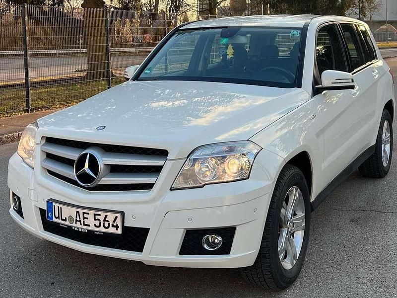 Gebraucht Mercedes GLK200 143 PS (105 kW) 2011 Weiß SUV