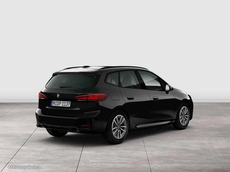 Neu BMW 216 M Sport 122 PS (89 kW) 2025 Schwarz Van / Kleinbus