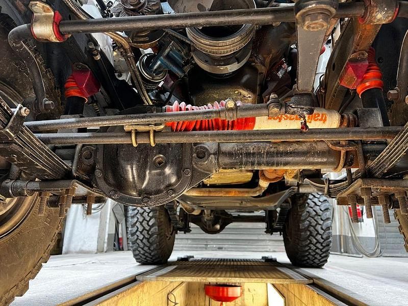 Gebraucht Jeep CJ 150 PS (110 kW) 1975 Weiß SUV