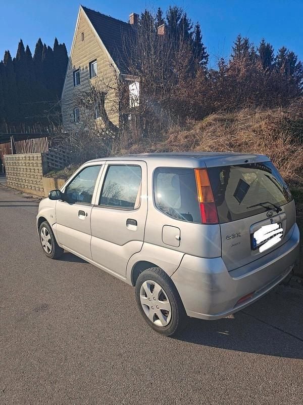 Gebraucht Subaru Justy 90 PS (66 kW) 2005 Silber Kleinwagen