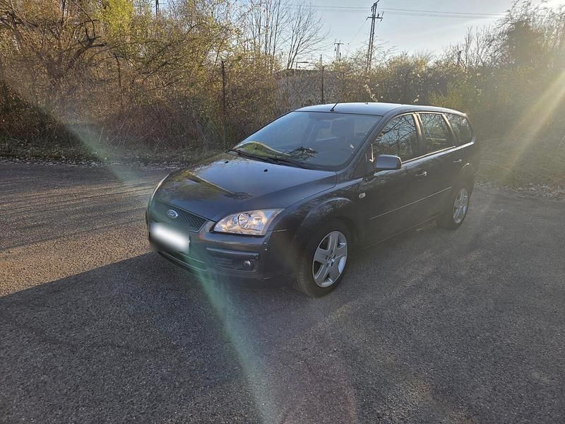 Second-hand Ford Focus 109 CP (80 kW) 2007 Gri Break