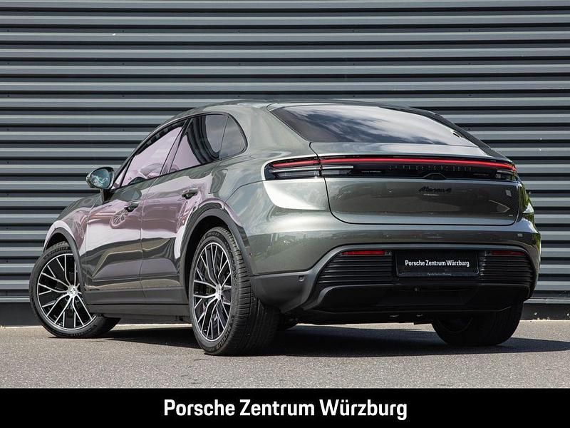 Gebraucht Porsche Macan 300 kW (408 PS) 2025 Grün SUV